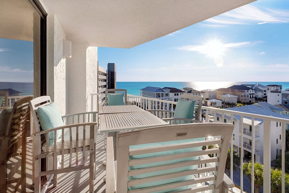 Mainsail 472 Balcony