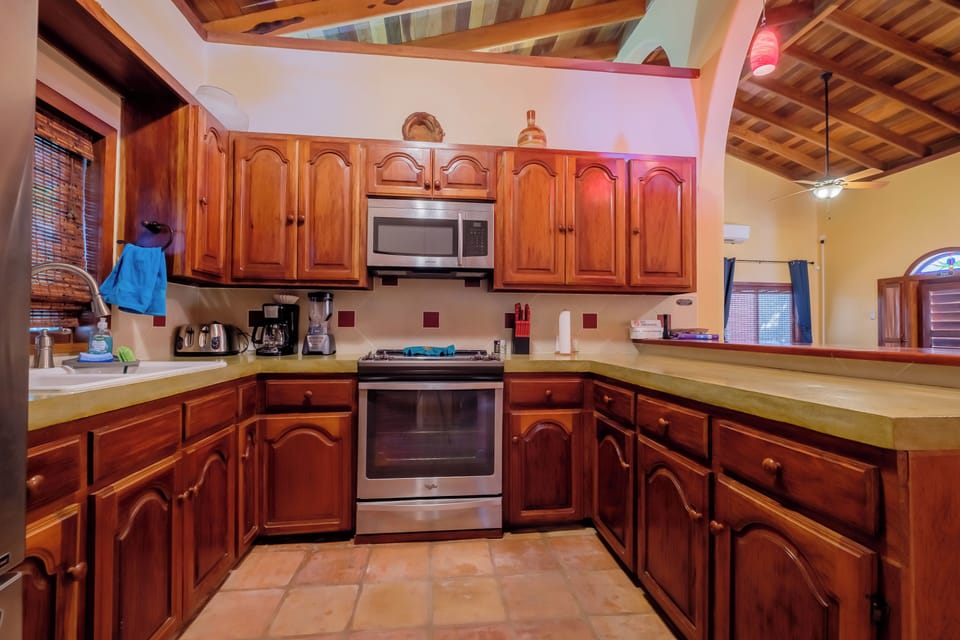 Kitchen (3)