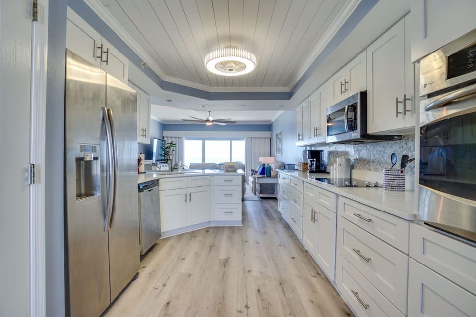 Extra large kitchen