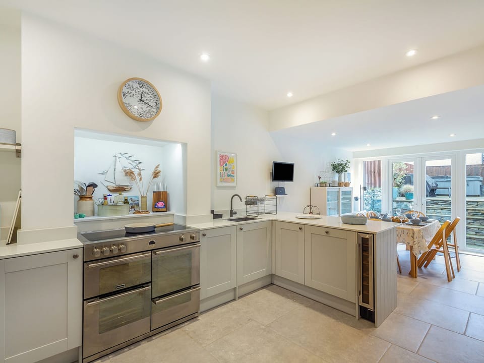 Kitchen | Isfryn, Llanbedr Nr Harlech