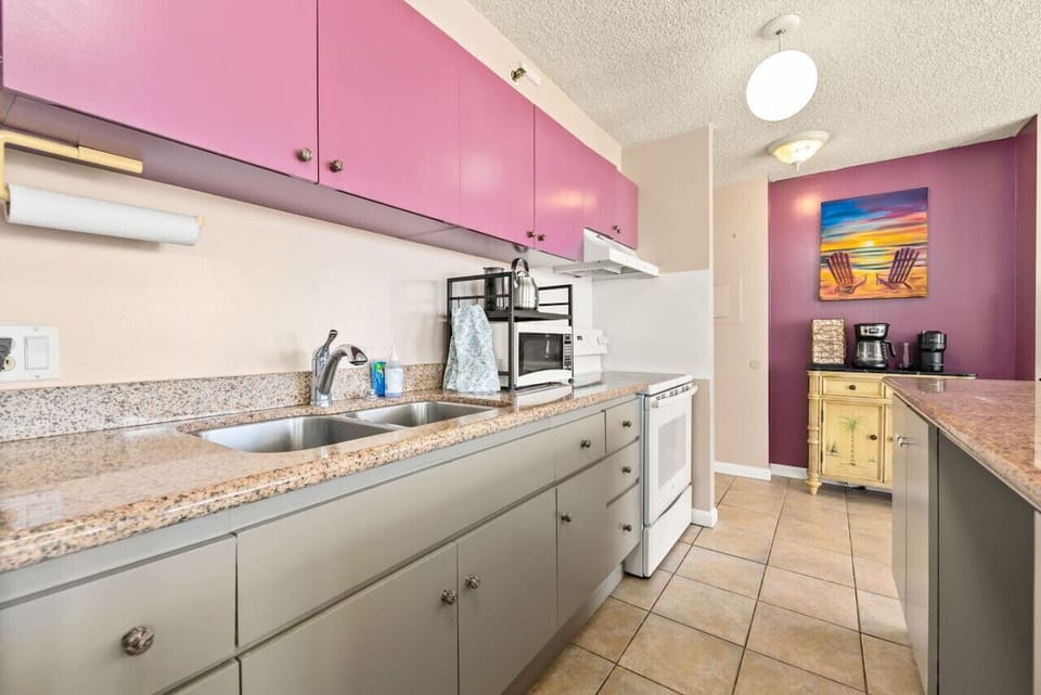 Cook like a local in the full kitchen ★`with plenty of amenities, including pots, pans, coffee mugs, and more, making it convenient to cook if needed`★