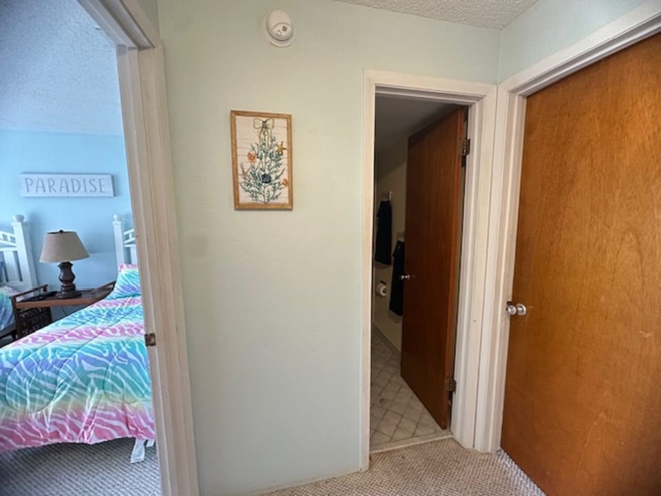 Upstairs Foyer