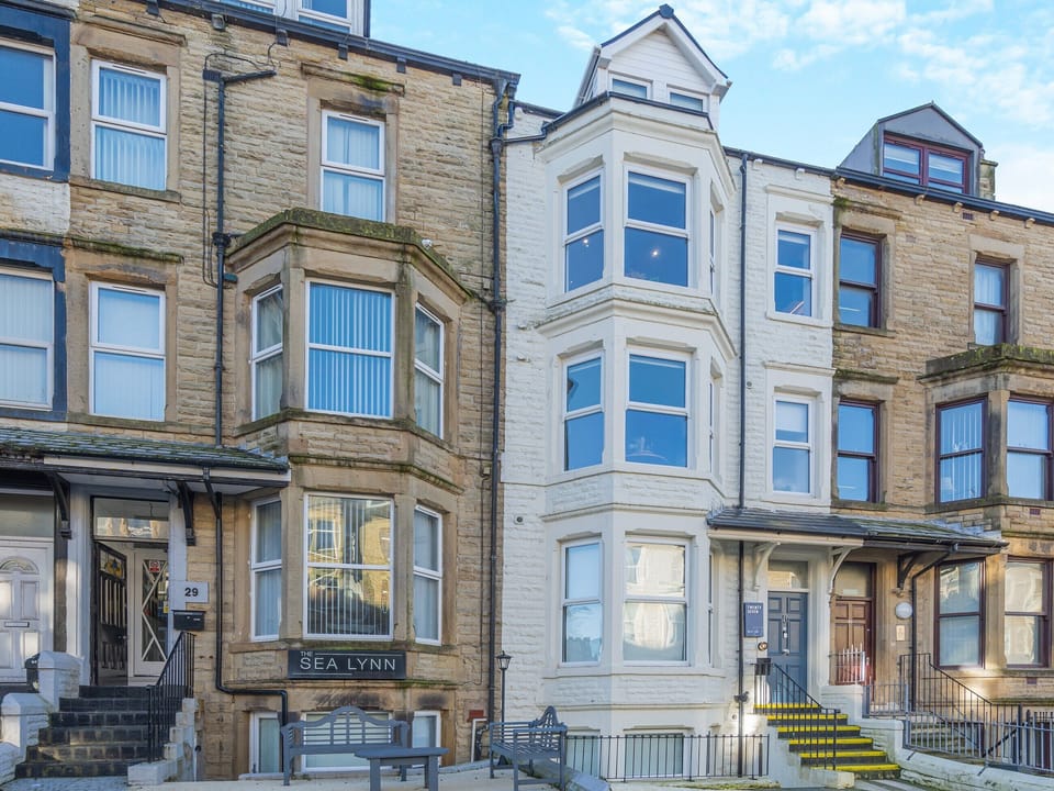 Exterior | Sand Dune - Eden Bay Serviced Apartments, Morecambe