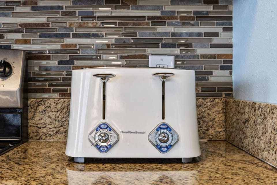 Toaster