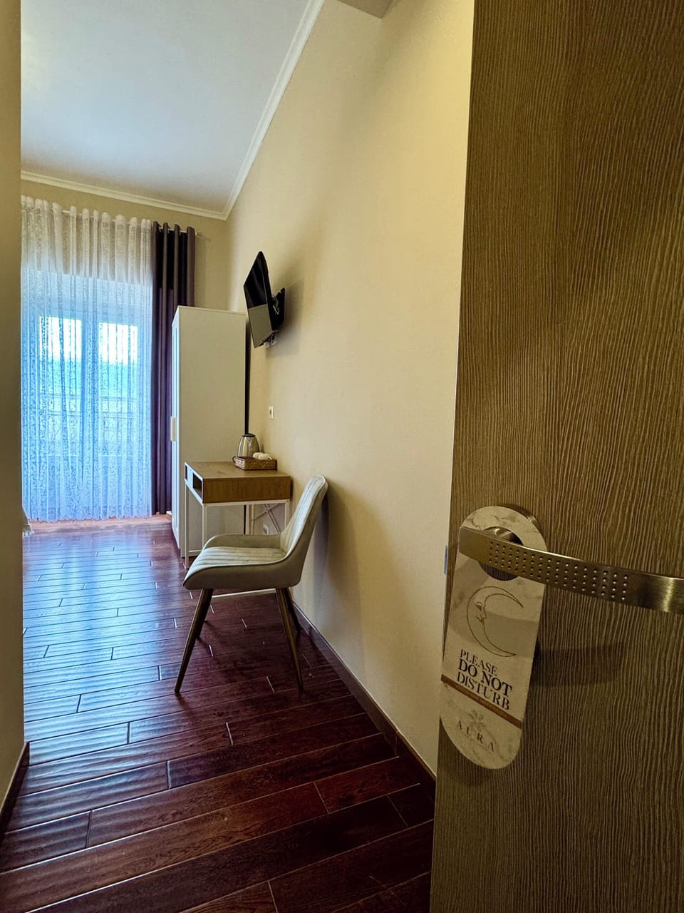 Triple Room, City View | Desk, free WiFi
