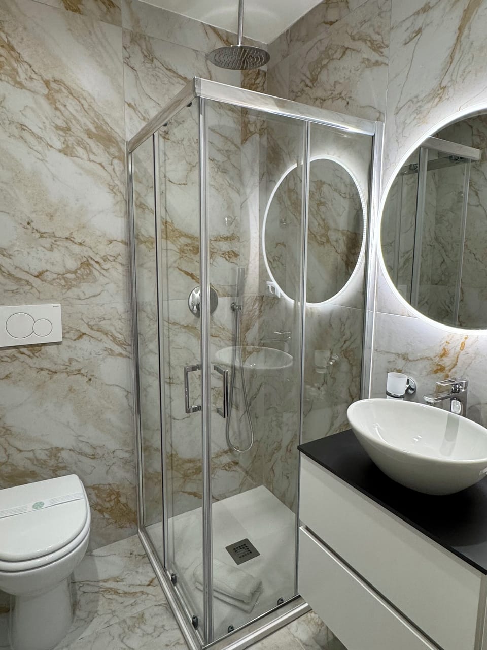 Triple Room, City View | Bathroom | Shower, hair dryer, towels, soap