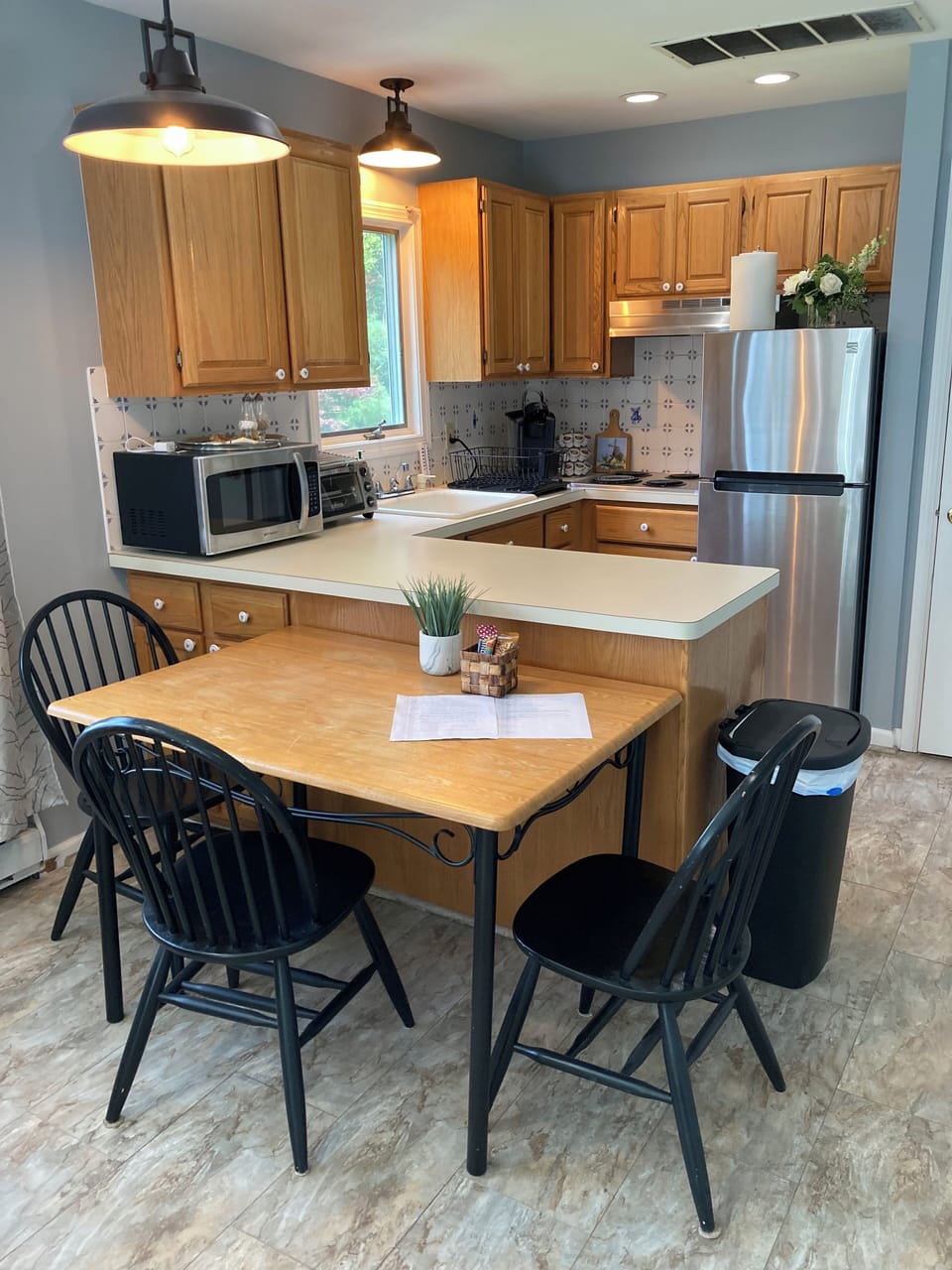 Dining area with kitchenette