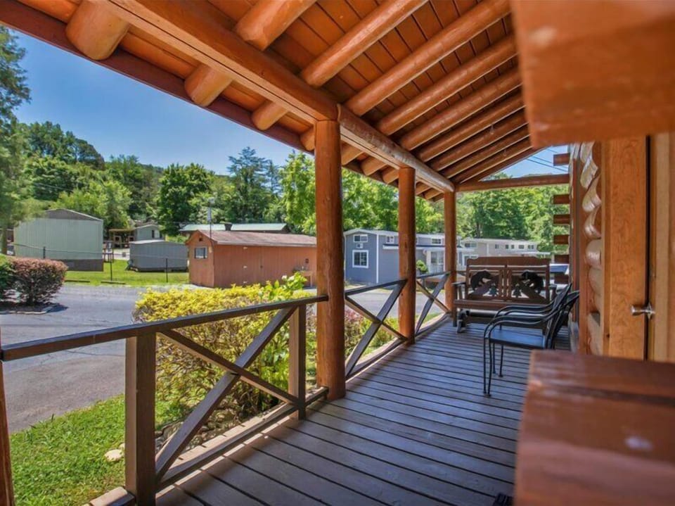 Cabin Deck