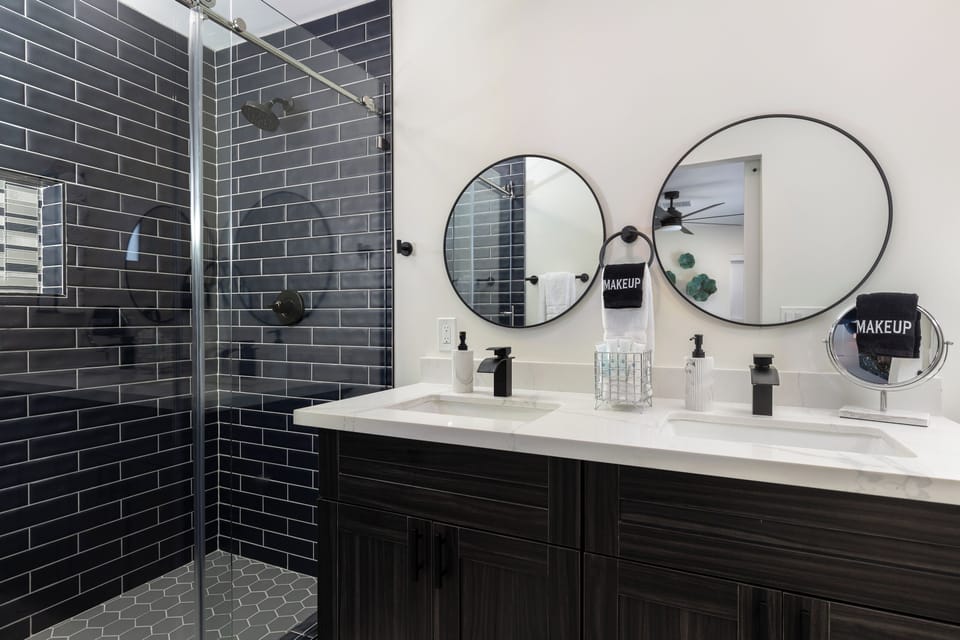 Bathroom 1 - ensuite for Bedroom 1