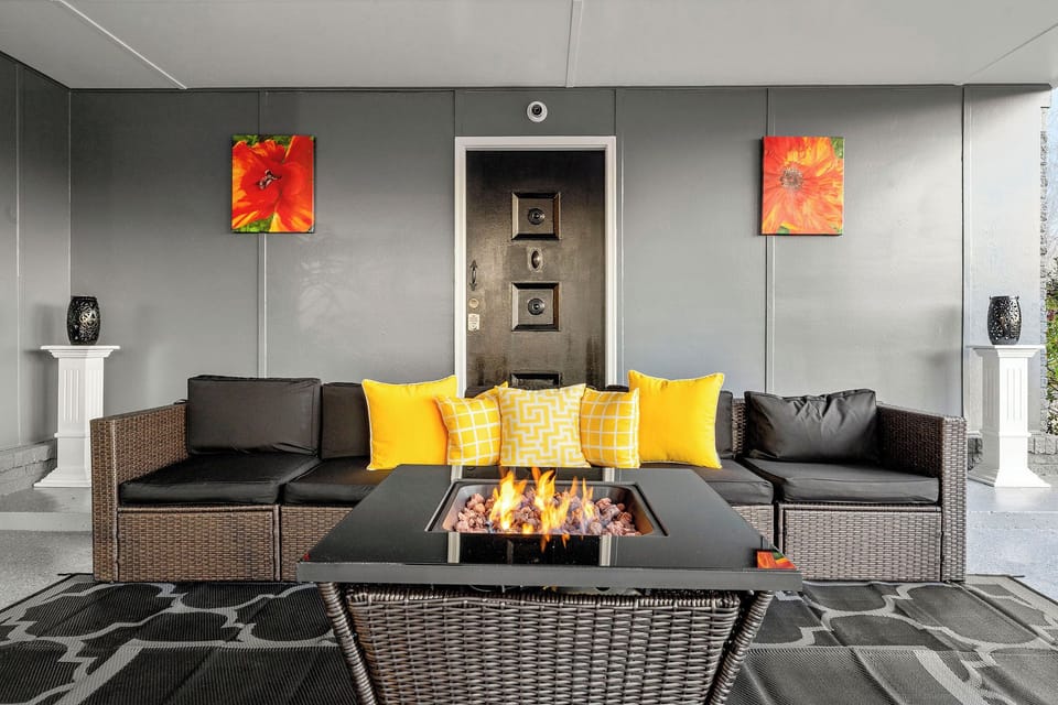 Outdoor lounge area