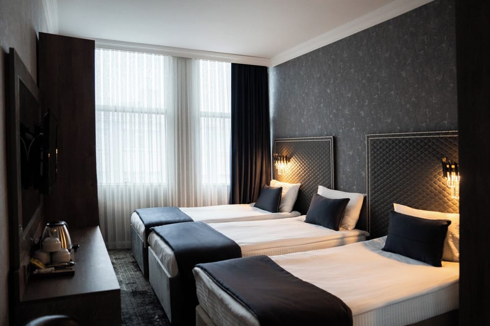 Premium bedding, minibar, in-room safe, desk
