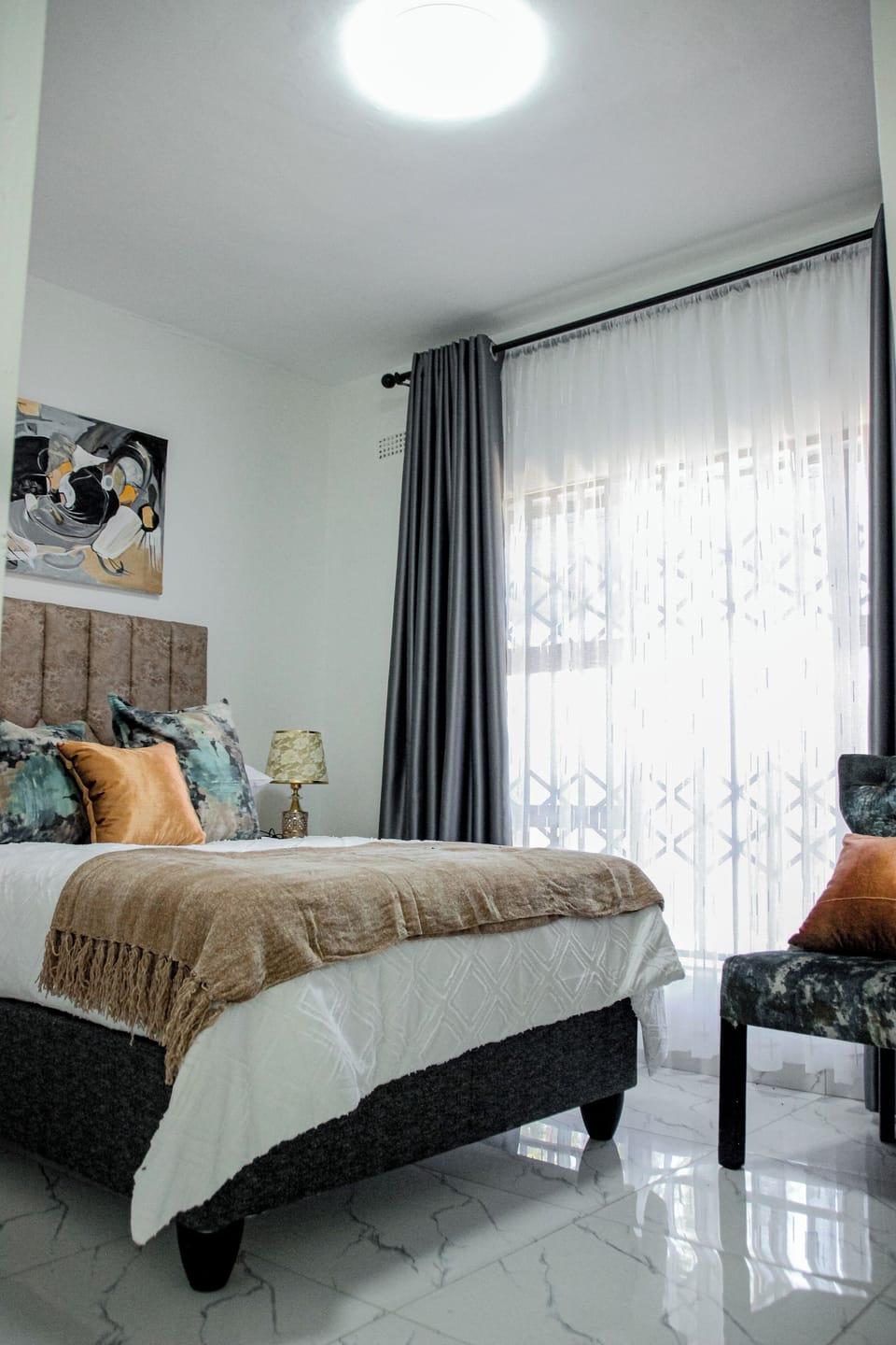 Cottage | 3 bedrooms, blackout drapes, iron/ironing board, free WiFi