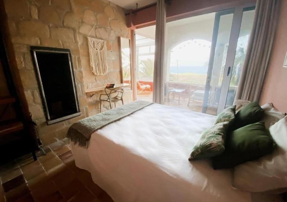 Deluxe Double Room, Sea View | Free WiFi