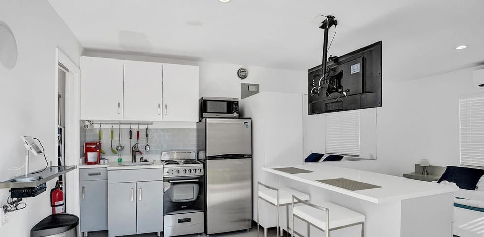 House (0 Bedroom) | Interior