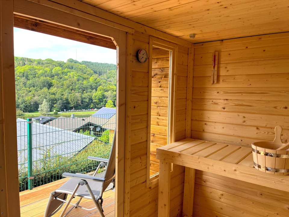 Sauna Innen Seeblick IMG 2913