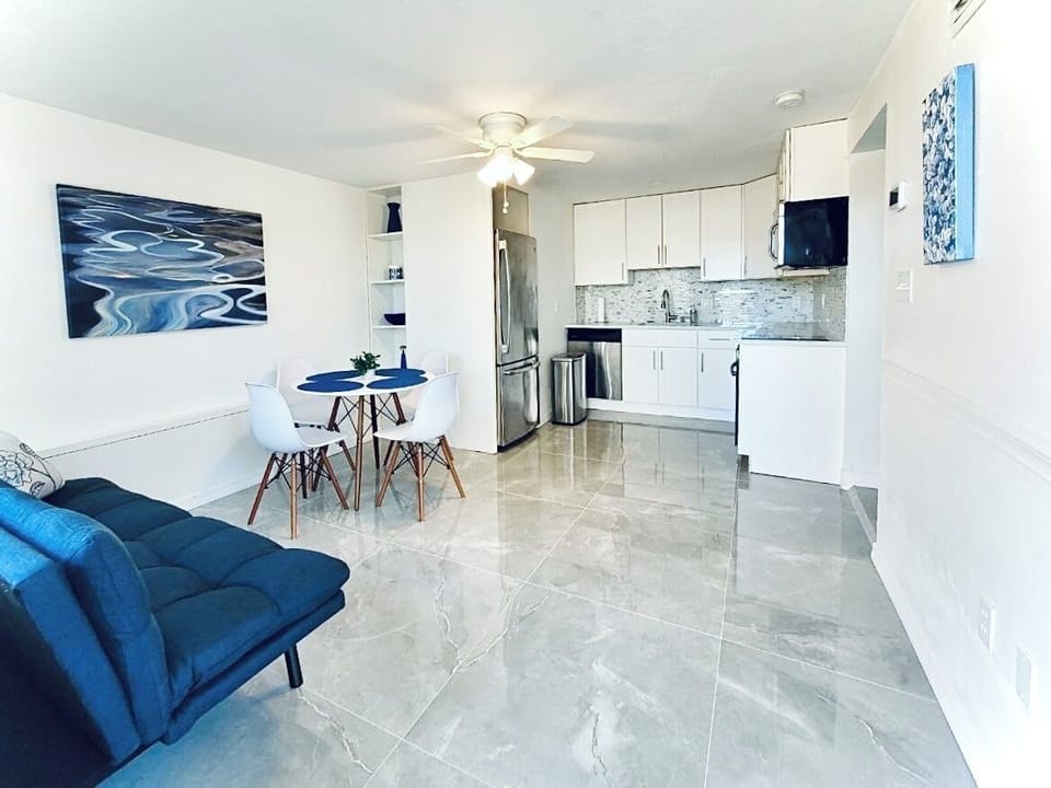 Living Area Zone B 