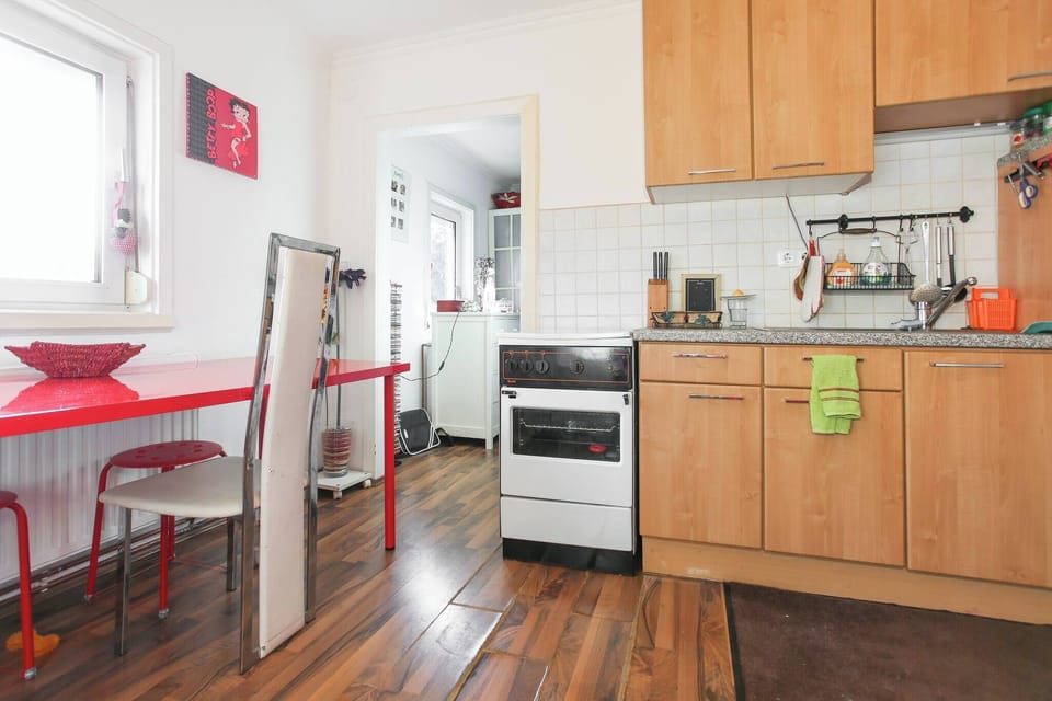 Shared Dormitory, 1 Bedroom, Smoking, Patio | Interior