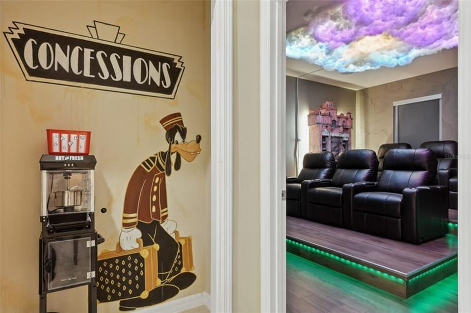 House | 9 bedrooms