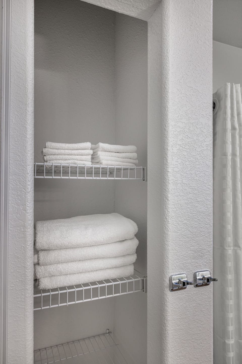 Shower, free toiletries, towels, soap