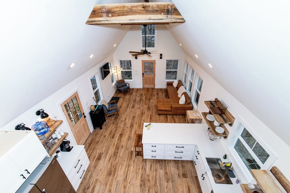 "The property and cabin are absolutely stunning!" -Teresita