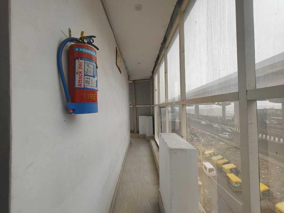 Deluxe Room, City View | Terrace/patio