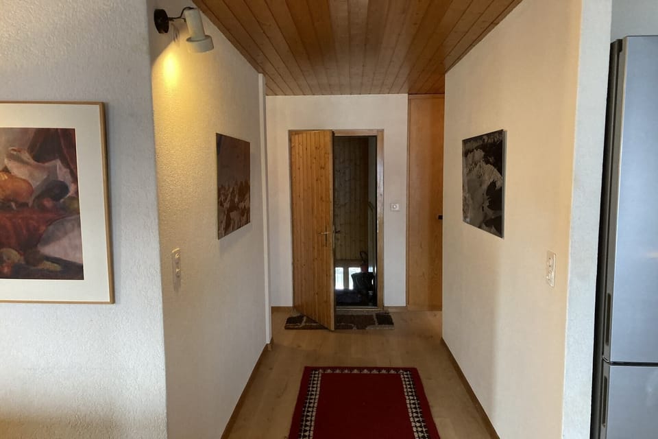 Entrance / Reception