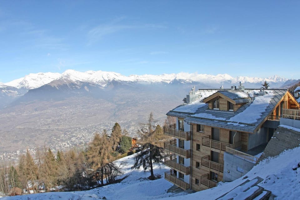 Surroundings [winter] (1-5 km)