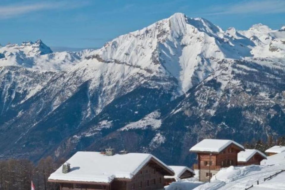 Surroundings [winter] (1-5 km)