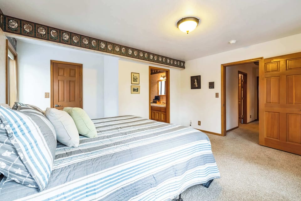 Master bedroom