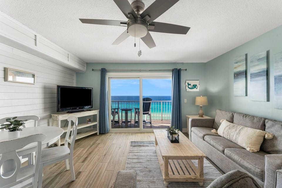 Gulf front living room