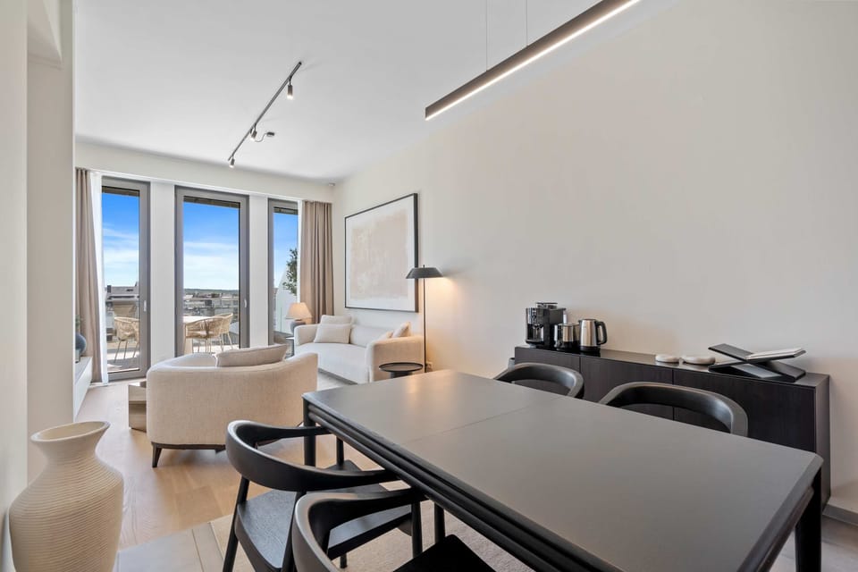 DINING - For Direct Bookings: www.atvoya.com