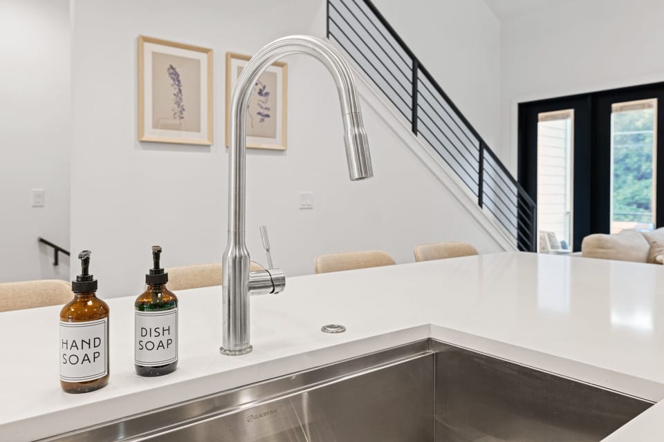 House 1 - Kitchen