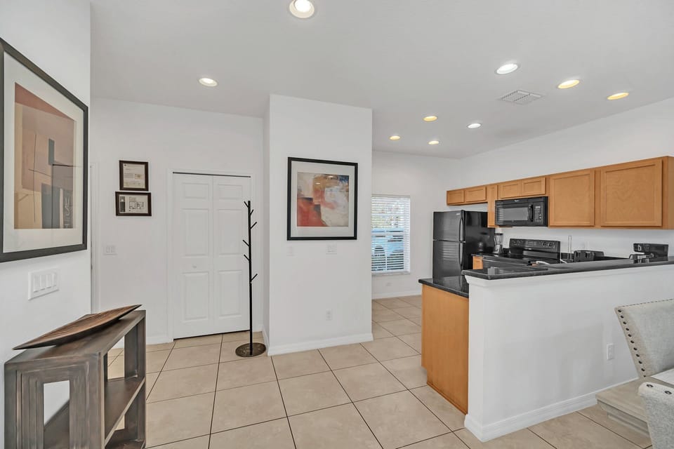 7-web-or-mls-3036-secret-lake-dr