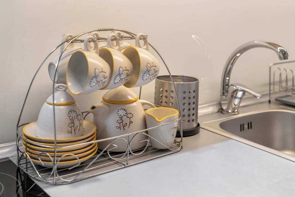 Apartment, 2 Bedrooms | Private kitchenette