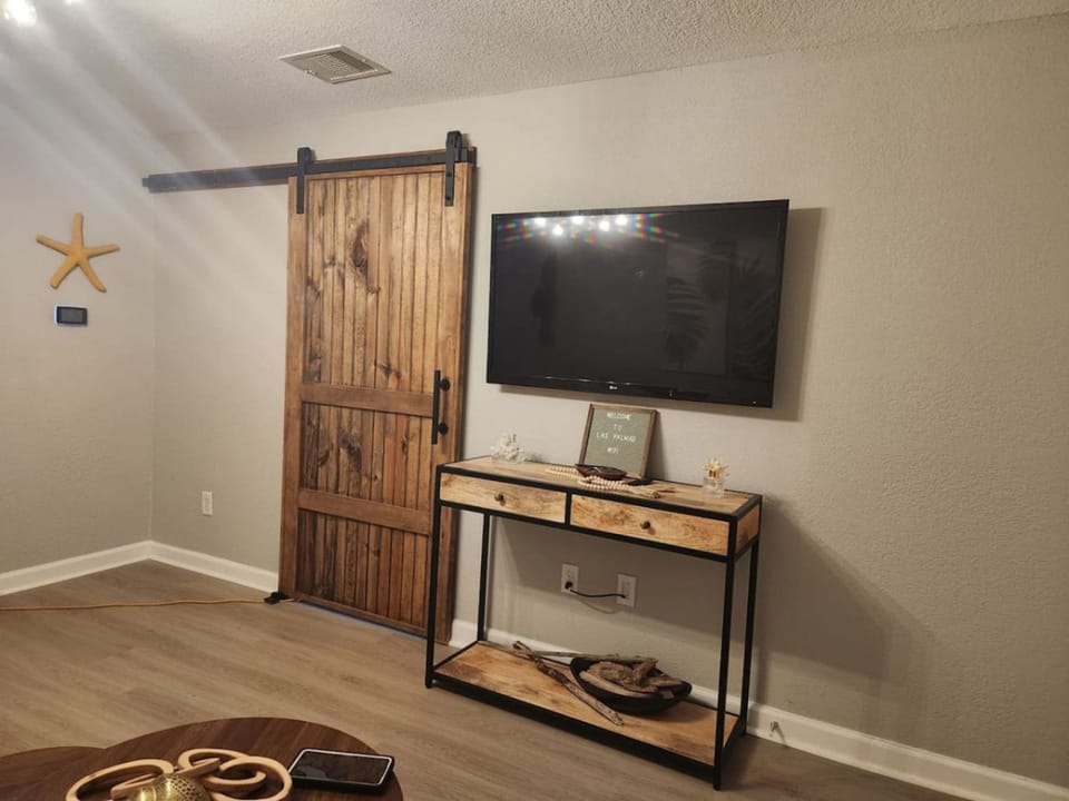 Vacation in Style at the Beach House in Galveston Island