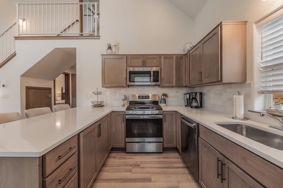Very Spacious Kitchen 