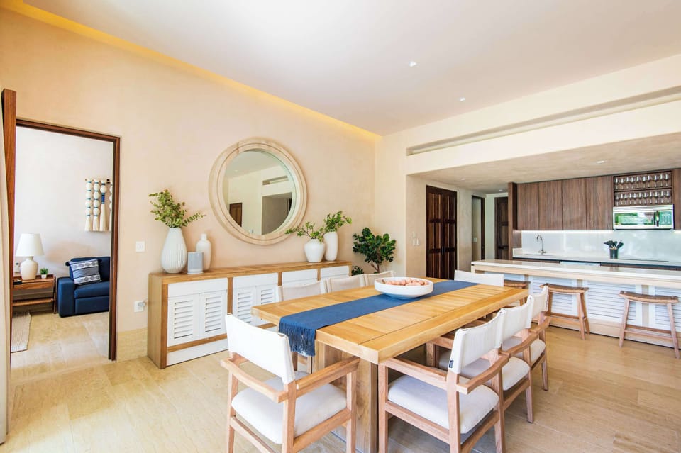 Dining area for 8 people