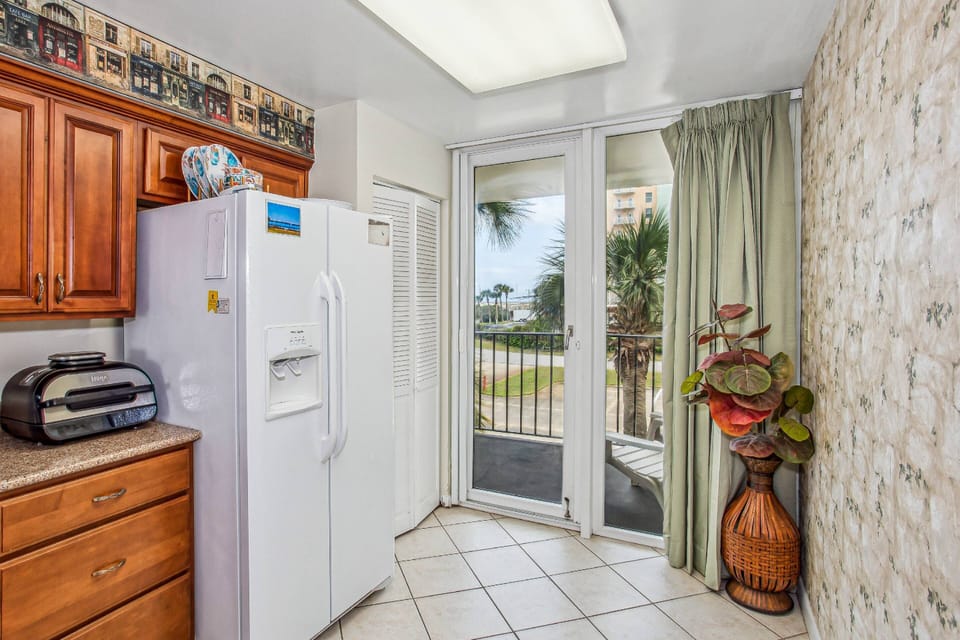 Front balcony access from the kitchen