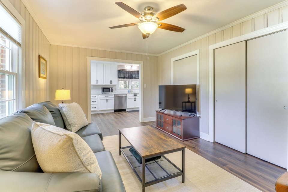 House (2 Bedrooms) | Interior