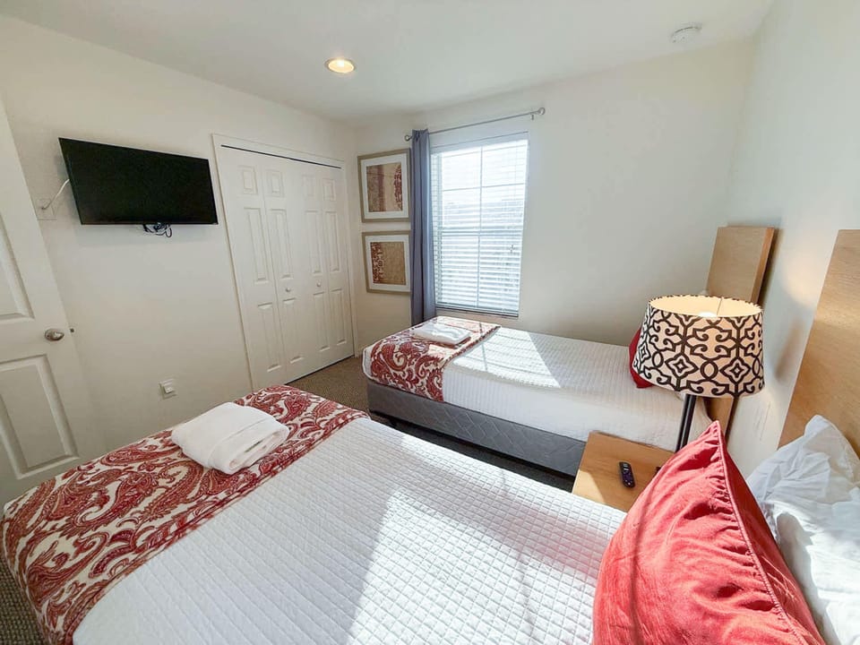 3 bedrooms, high-speed internet