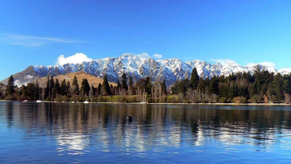 Lake Wakatipu views from the Frankton Track