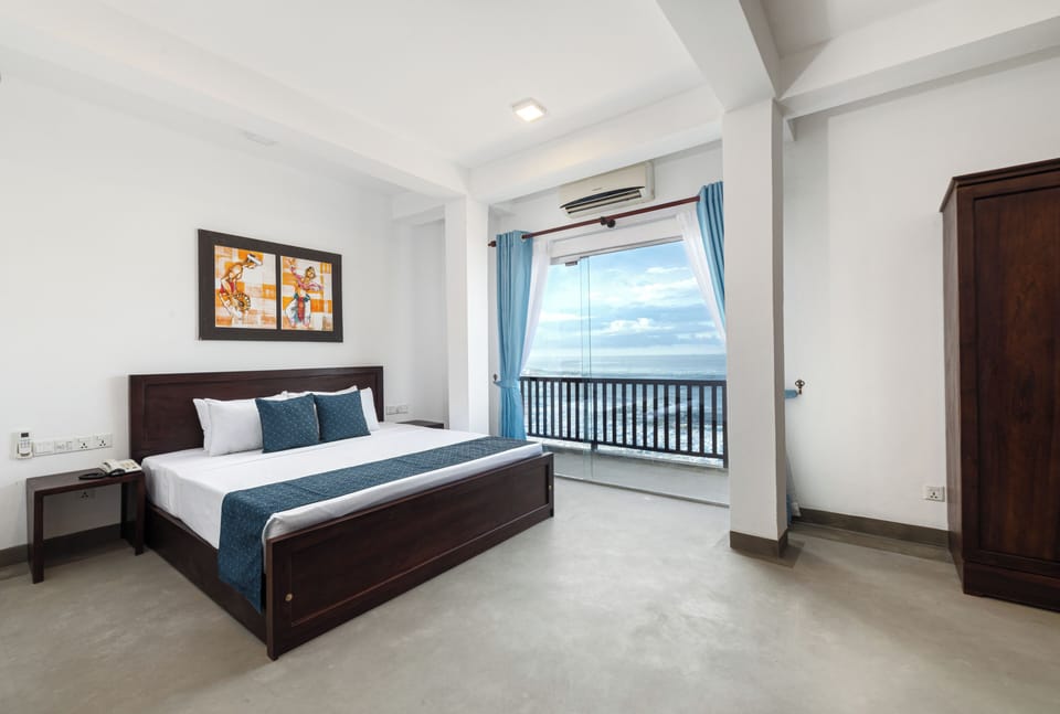 Deluxe Double or Twin Room, Balcony, Ocean View | WiFi (free)