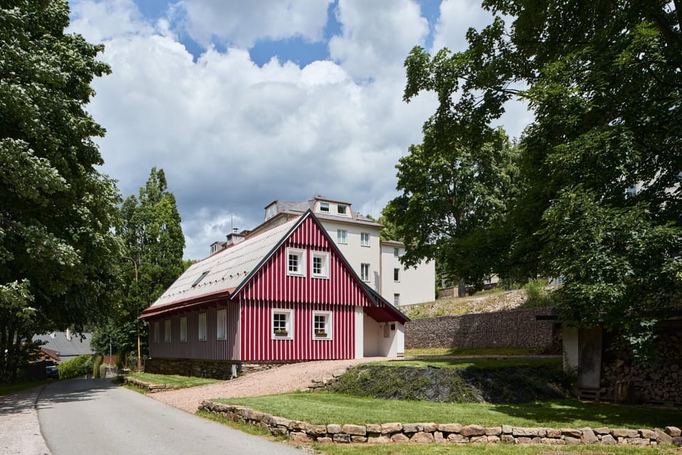 Villa | Exterior