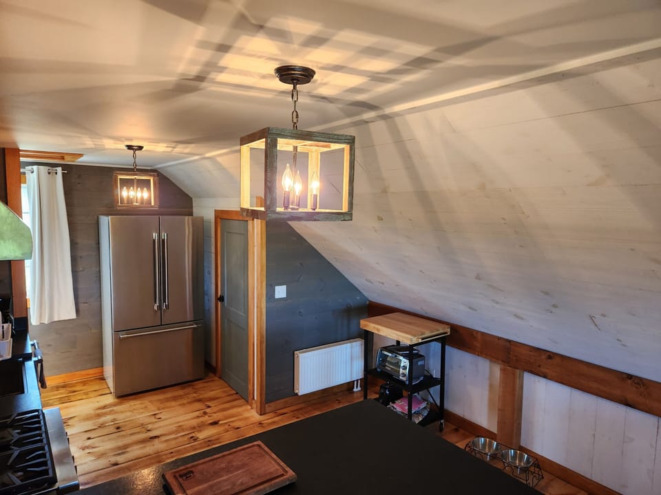 Refrigerator & kitchen cart