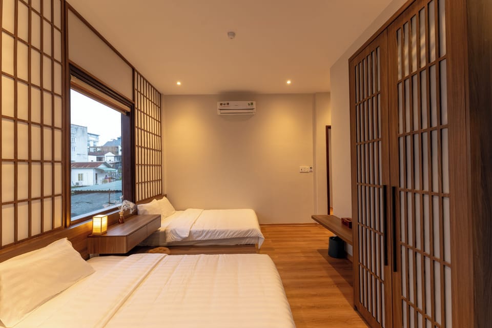 Luxury Double Room | Premium bedding, pillowtop beds, desk, soundproofing