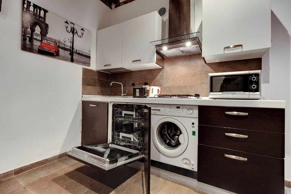 Apartment | Private kitchen | Electric kettle