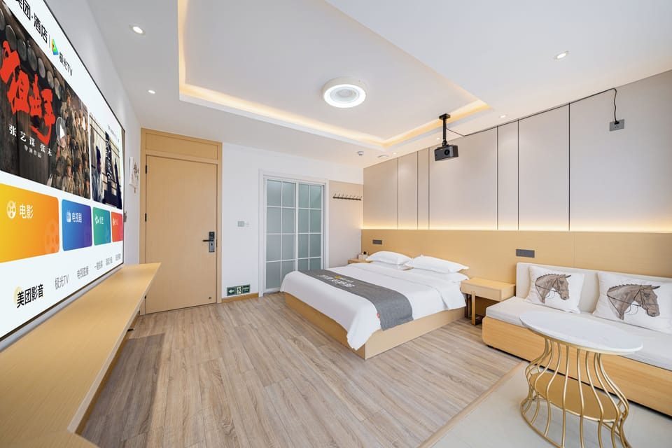 Deluxe Double Room, Garden View | Down comforters, blackout drapes, iron/ironing board, free WiFi