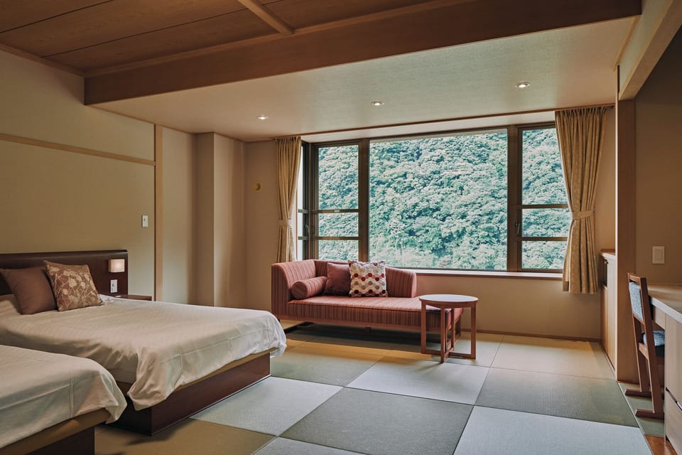 Deluxe Twin Room, River View, Non Smoking | Free WiFi
