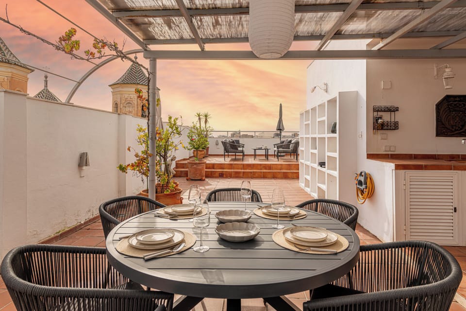 Deluxe Apartment, Mountain View | Terrace/patio
