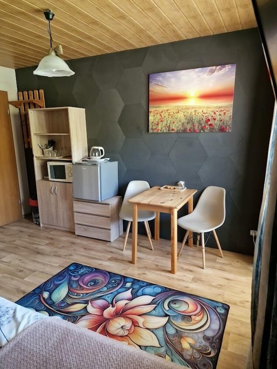 Comfort Double Room, Hill View | WiFi (free), bed sheets